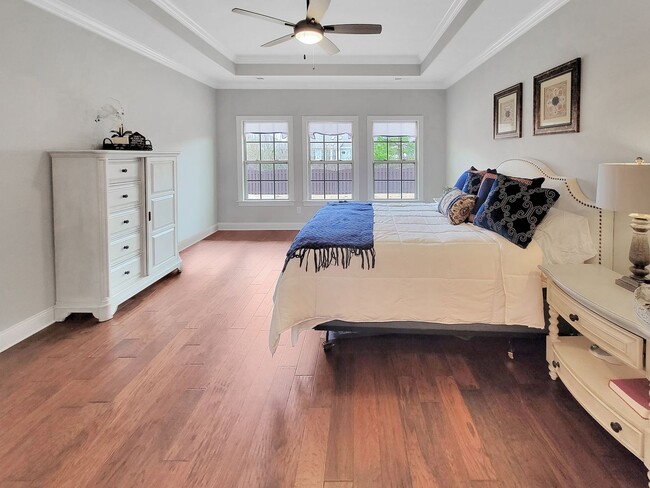Building Photo - Gorgeous 3 Bedroom, 3 Bath Home Built in 2021- Madison, Alabama