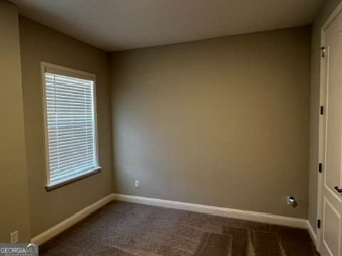 Building Photo - 226 Edgewater Dr