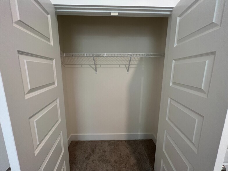 Building Photo - Room in Townhome on Clark Creek Ln