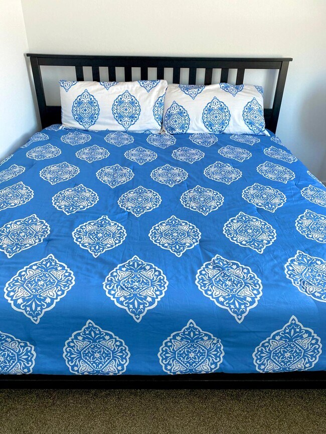 Second-Level Guest Bedroom - 7027 S 13th Way