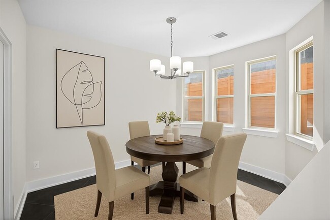 Building Photo - 10624 Lake Park Dr