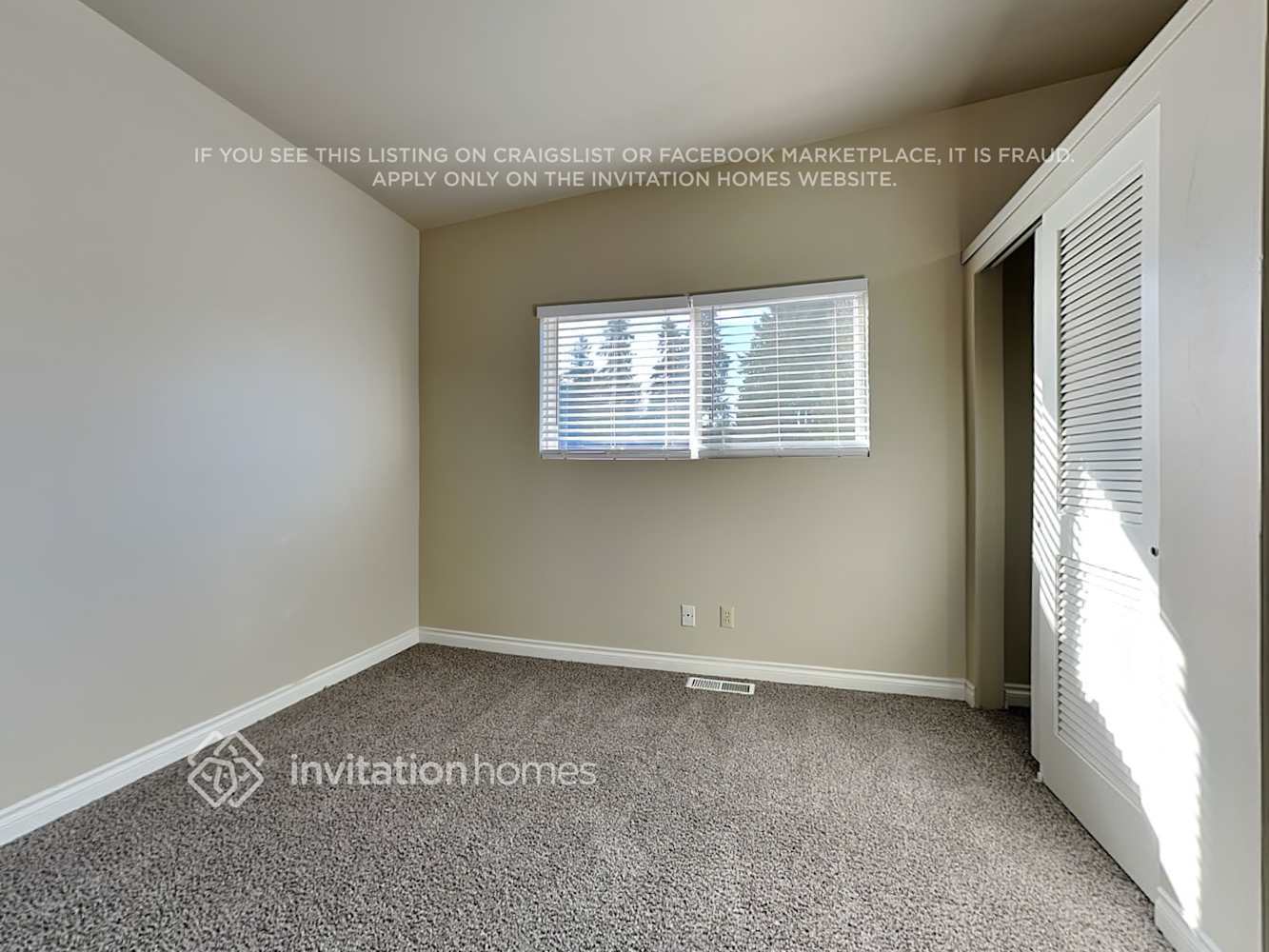 Building Photo - 28232 27th Ave S