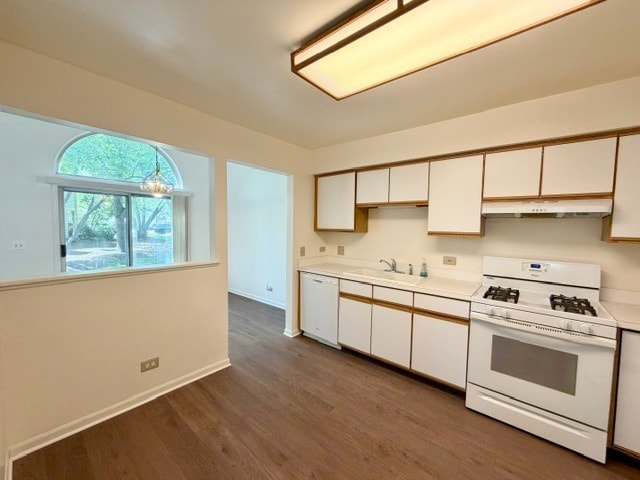 Building Photo - 801 N Shady Oaks Dr