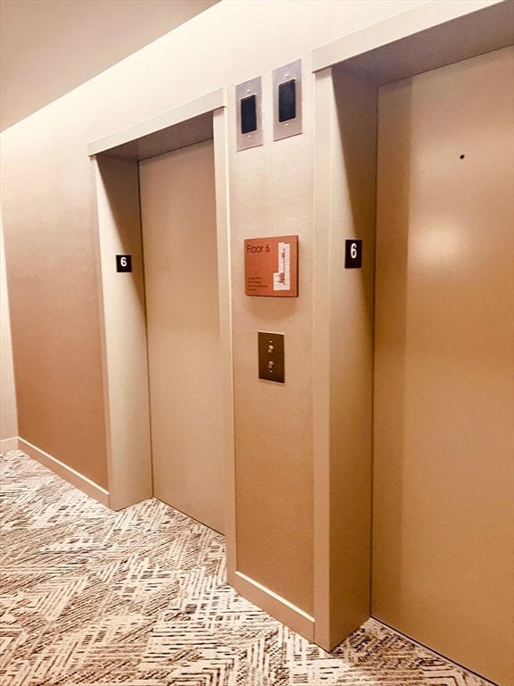 Building Photo - 32 Traveler St