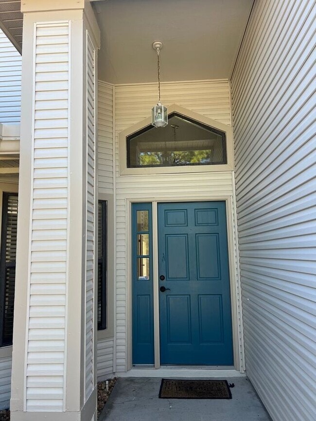 Building Photo - Charming Single-Family Home in Oviedo, FL