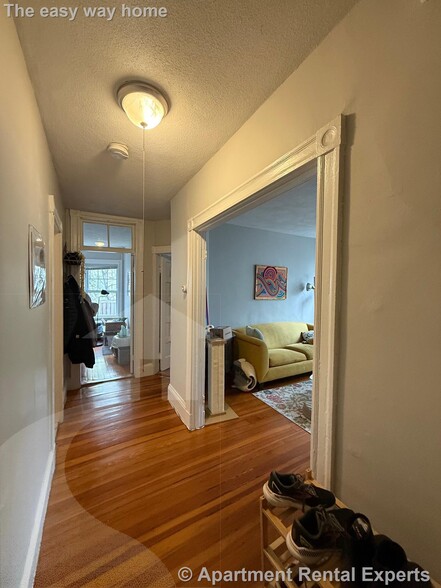 Building Photo - 9 Eustis St