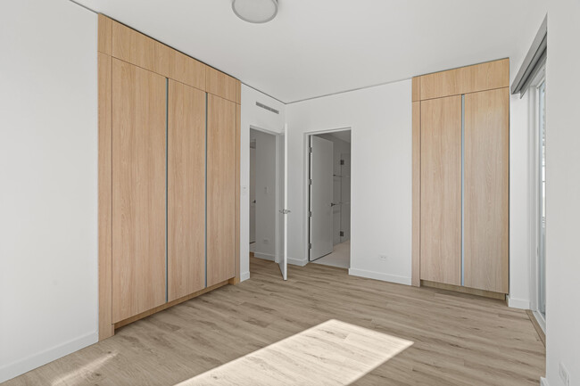 Building Photo - 13852 Scenic Crest Cir