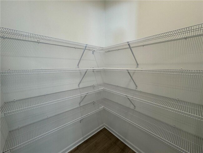 Building Photo - 51 Gresham Ct