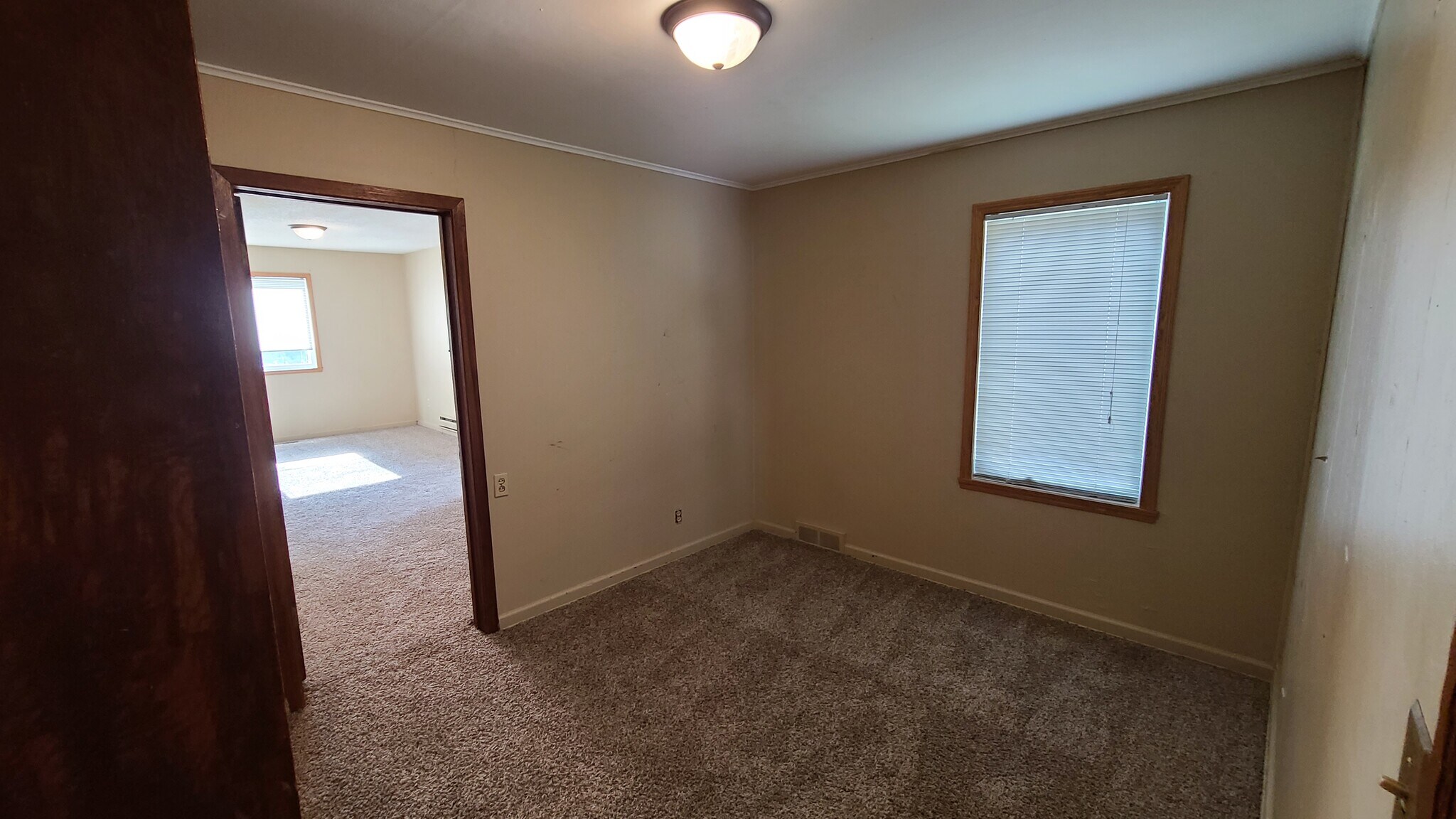 Building Photo - 1326 11th St N