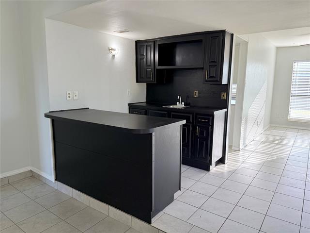 Building Photo - 4702 Spanish Trail
