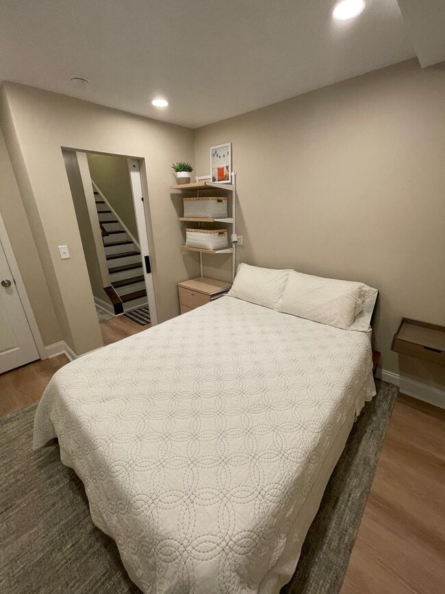 Building Photo - Recently Renovated 3 Bed / 3.5 Bath Luxury Home Near Patterson Park with Parking!