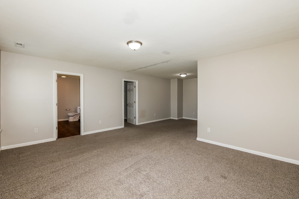 Building Photo - 8112 Grove Berry Way
