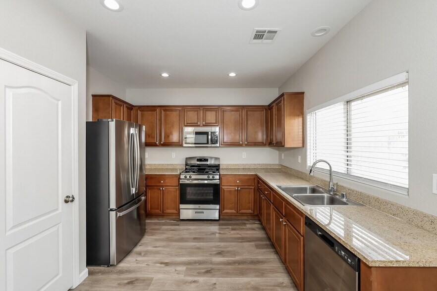 Building Photo - 6344 Alpine Tree Ave