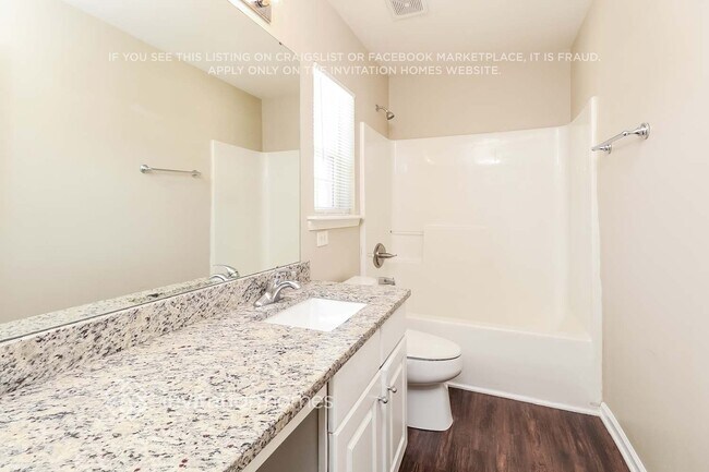 Building Photo - 2740 Markham Woods Ct