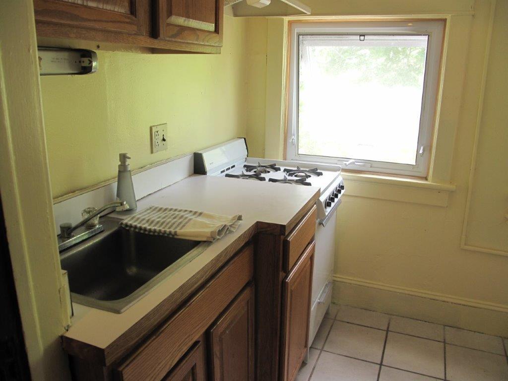 kitchen 3 - 502 Dryden Rd