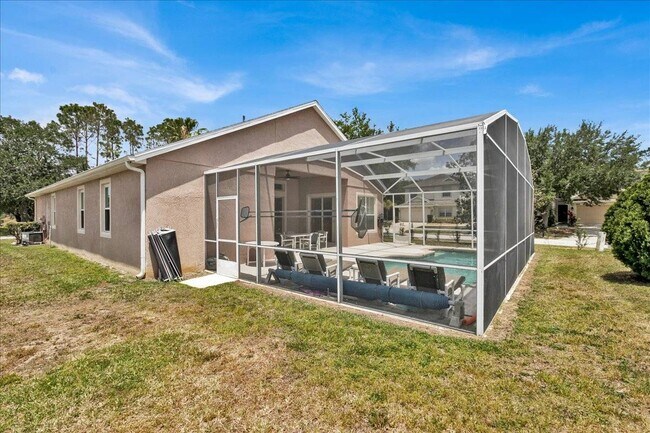 Building Photo - 1101 N Hampton Dr