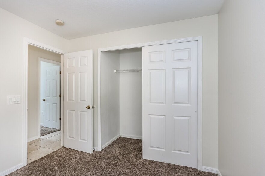 Building Photo - 11805 Prickly Pear Way