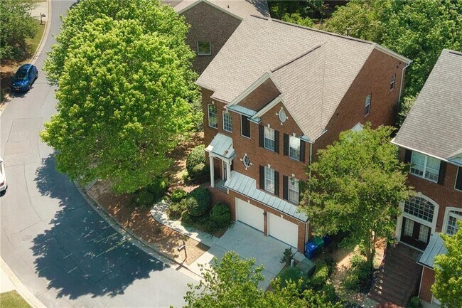 Building Photo - 2024 Wrights Mill Cir NE
