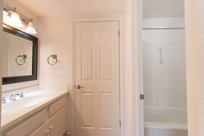 Building Photo - Beautiful Remodeled Home w/Attached 2 Car ...