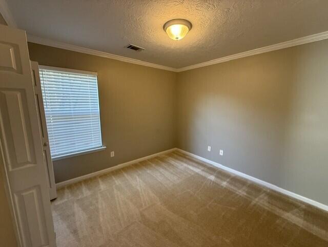 Building Photo - 175 Oakland Dr