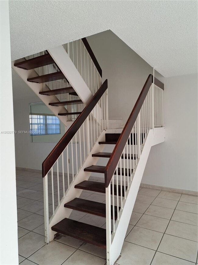 Building Photo - 6140 SW 129th Pl