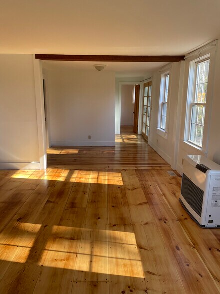 Building Photo - 39 Eastern Ave