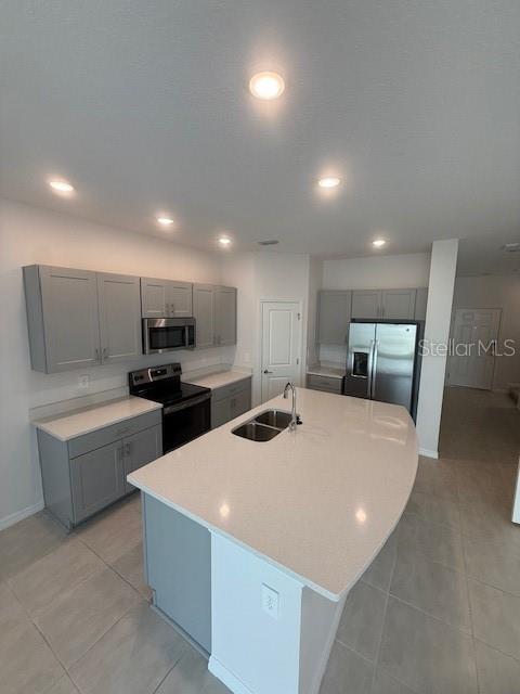 Building Photo - 1324 Drake Rdg Dr