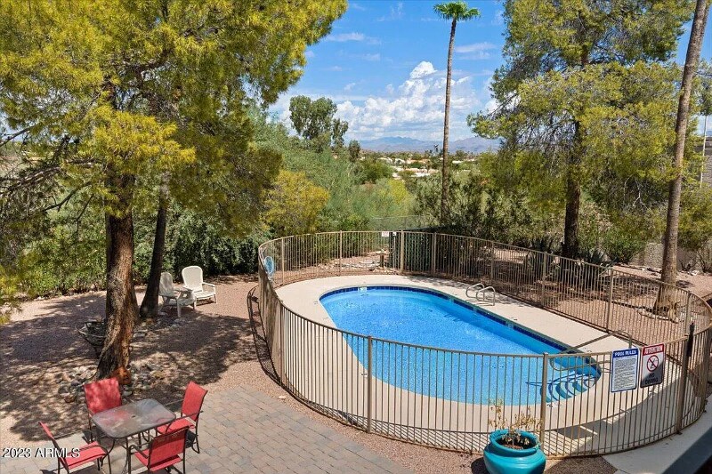 Building Photo - 16720 E Westby Dr