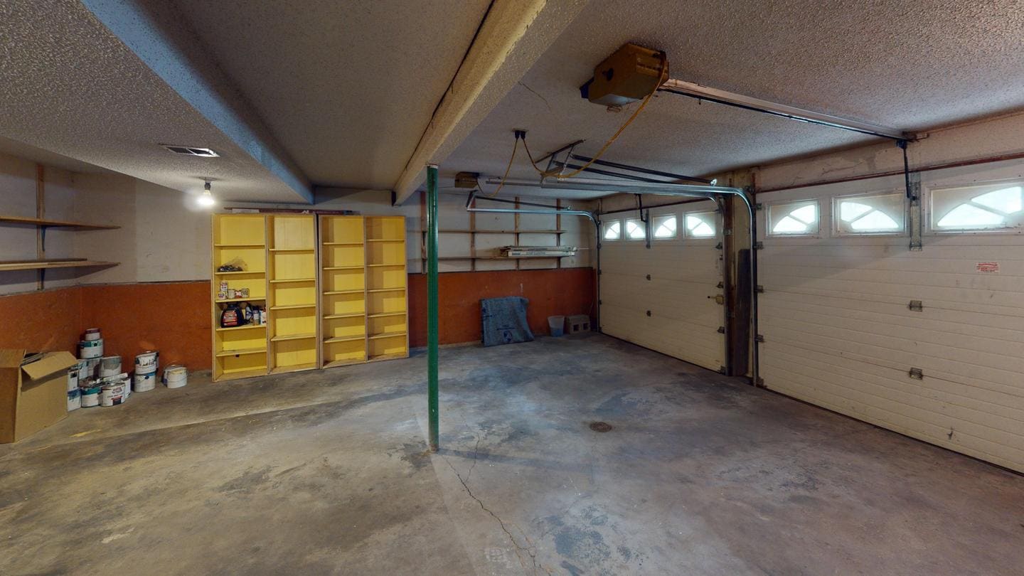 Building Photo - 7408 NW 79 Ct