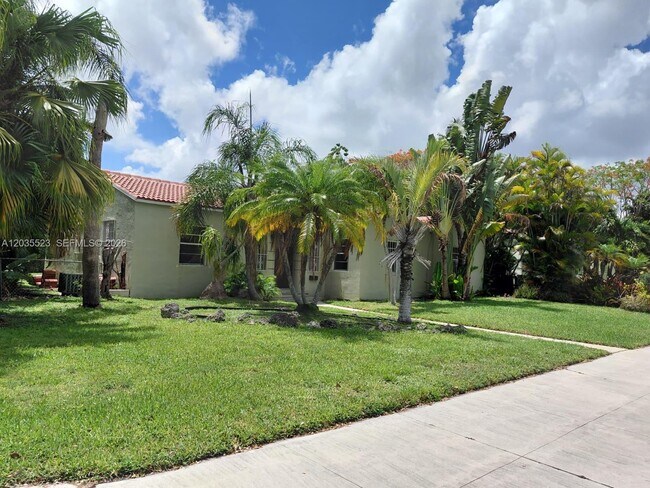 Building Photo - 9600 N Miami Ave