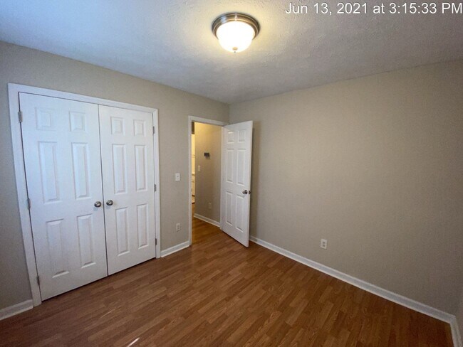 Building Photo - 5061 Linton Hall Rd