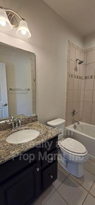 Building Photo - 7347 Raylee Ave SW