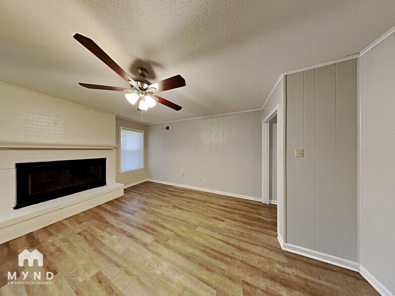 Building Photo - 2768 N Star Dr