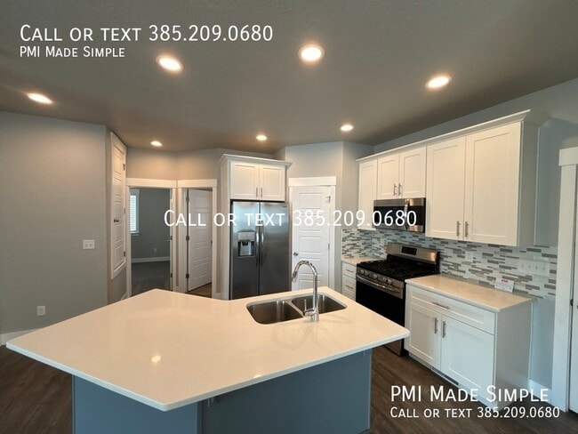 Building Photo - 1881 Juniper Dr