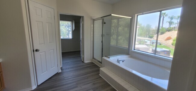 Building Photo - 7425 Bear Creek Ct