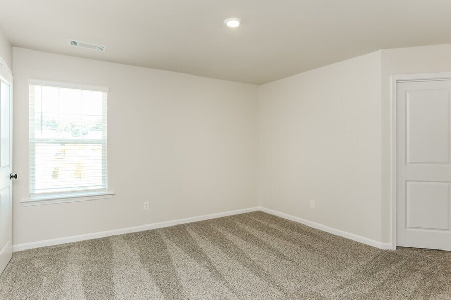 Building Photo - 179 Egret Ct