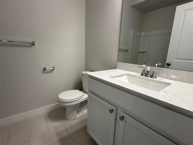 Building Photo - 18000 Lantana Loop