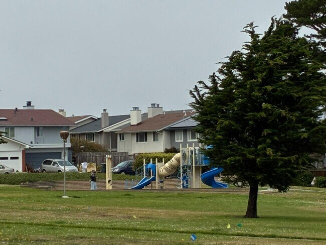 Building Photo - 3550 Carter Dr