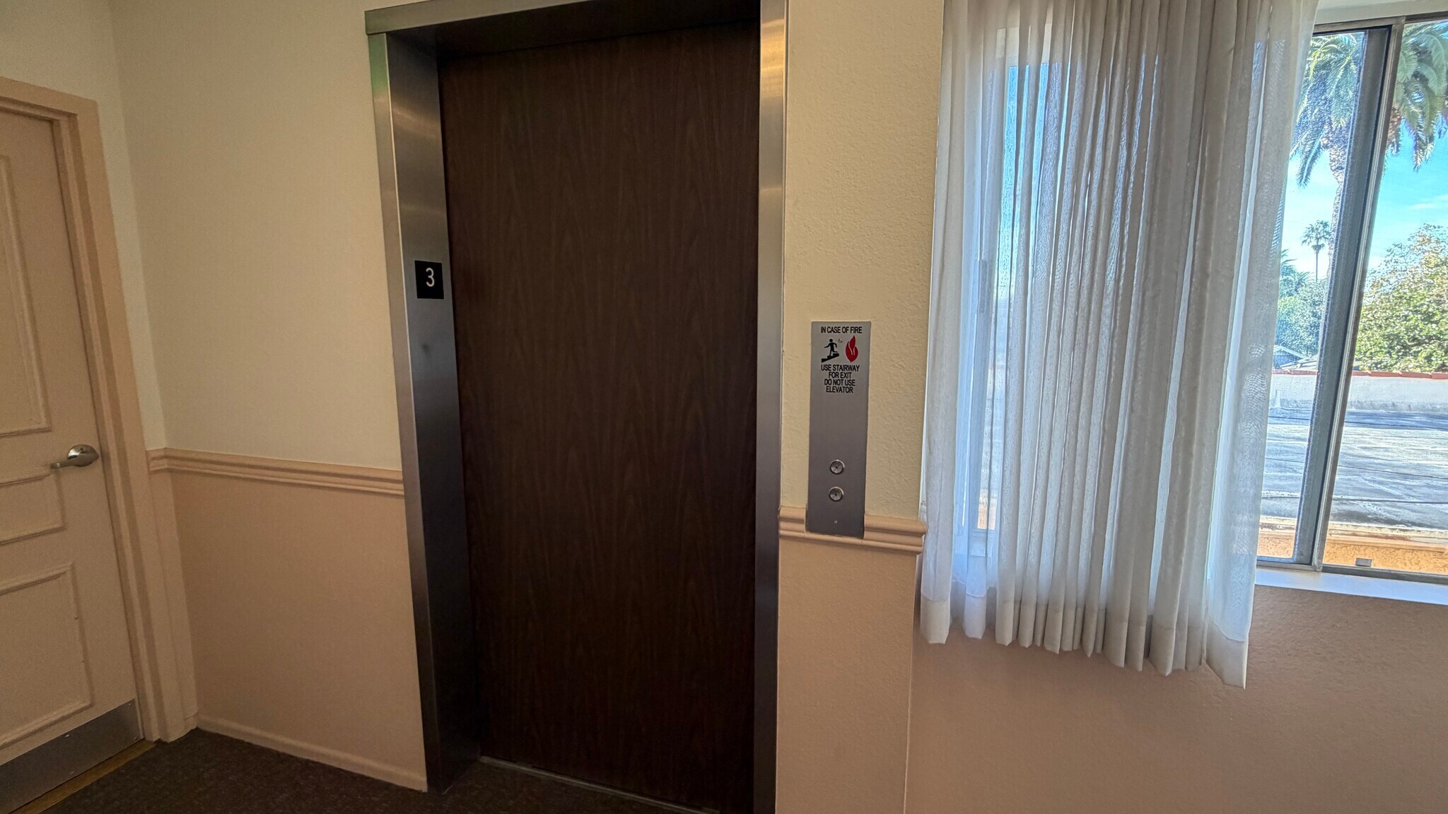 Building Photo - 2805 E 3rd St