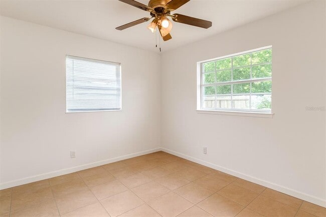 Building Photo - 180 2nd St SW