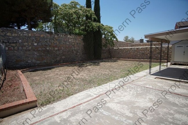 Building Photo - 11728 Bob Mitchell Dr