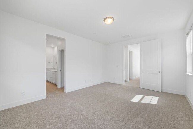Building Photo - Brand new Arrowcreek Stunner!