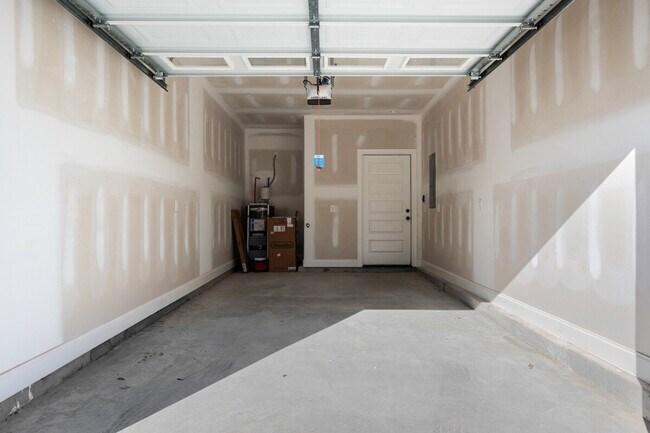 Building Photo - 3319 Old Hickory Blvd