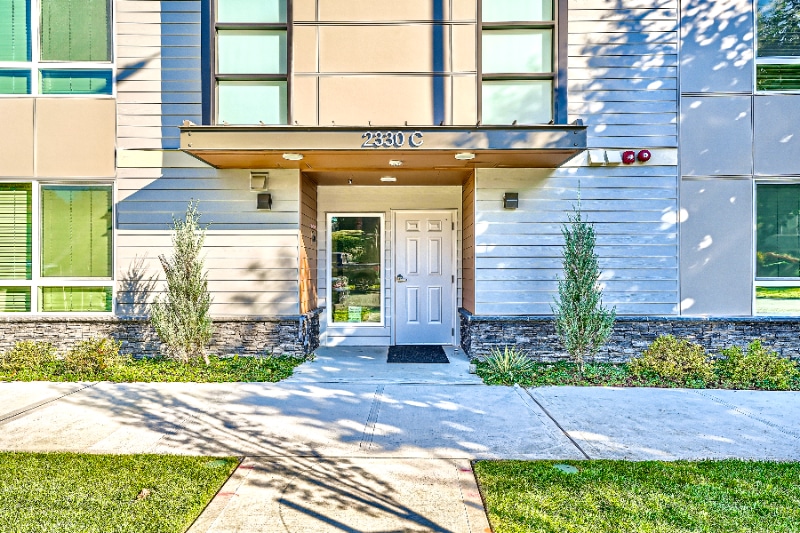 Building Photo - 2330 Yakima Ct