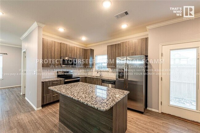 Building Photo - 1284 N Corsica Dr