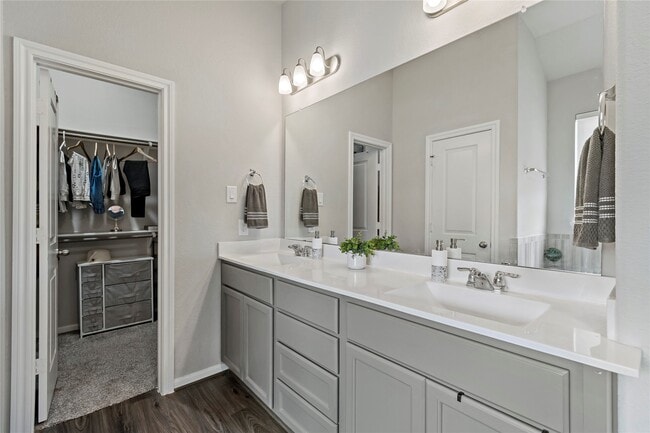 Building Photo - 2502 Arbor Edge Crossing