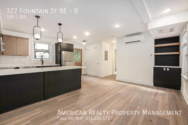 Building Photo - 322 Fountain St NE