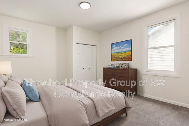 Building Photo - 865 Old Leonard Ave