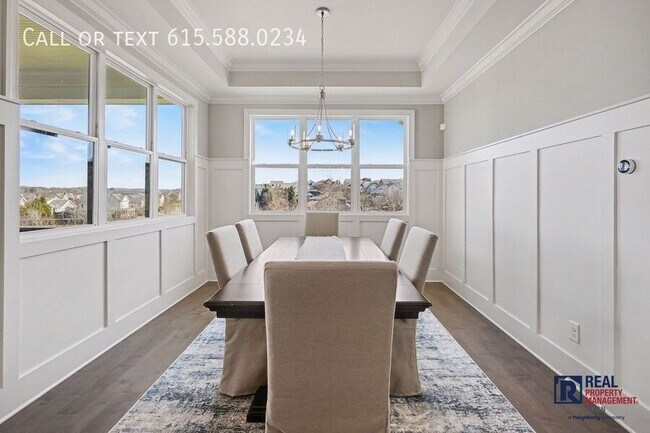 Building Photo - 273 Rich Cir