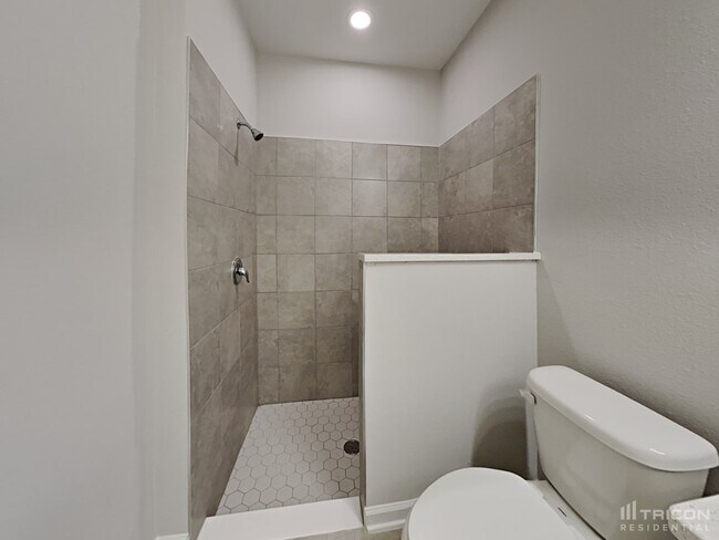Building Photo - 298 Charlie Way